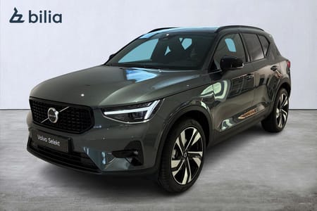 Volvo XC40 B4 FWD Bensin Ultra Dark