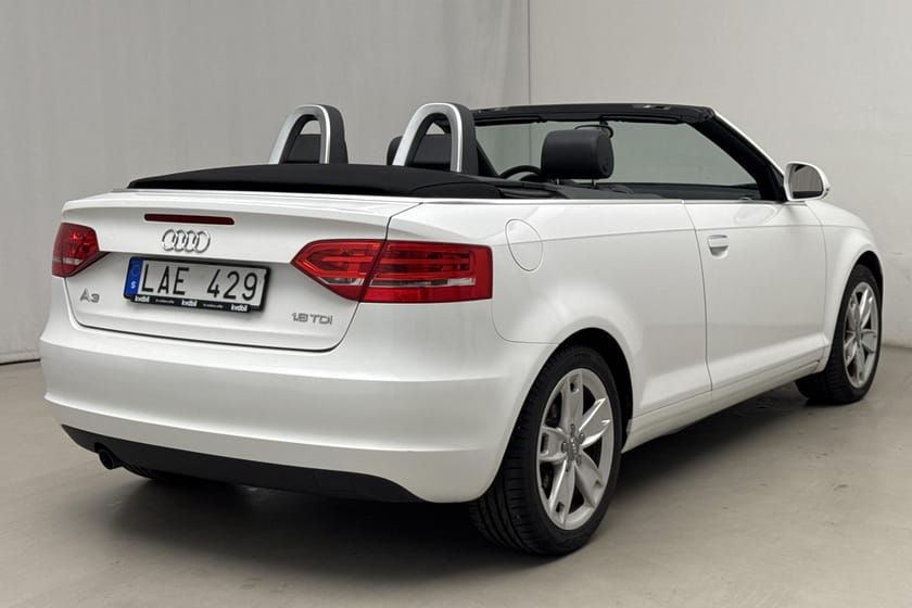 Bild 3 av Audi A3 Cabriolet 1.6 TDI (105hk) Läder Motorvärmare