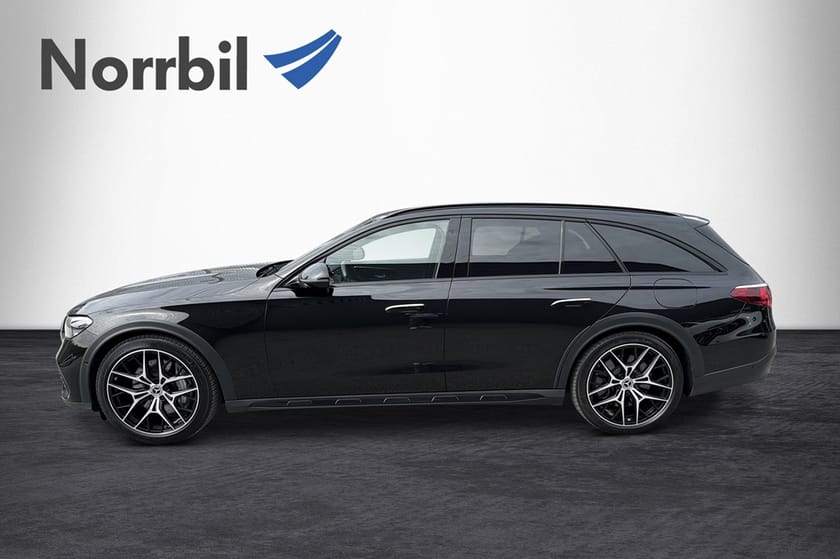 Bild 4 av Mercedes-Benz E 300 de 4MATIC All-Terrain 9G-Tronic BACKKAMERA DRAG BU