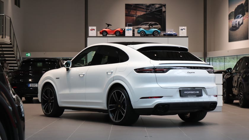 Bild 2 av Porsche Cayenne E-Hybrid Coupé