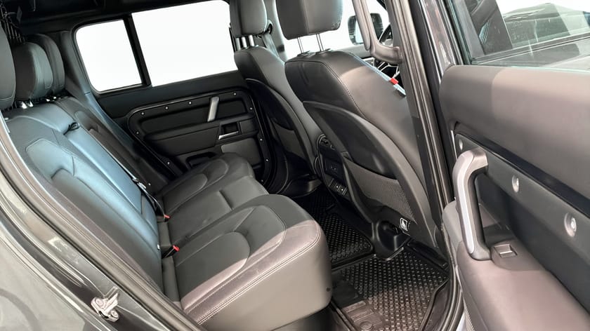 Bild 5 av Land Rover Defender P400e PHEV 110 X-Dynamic SE