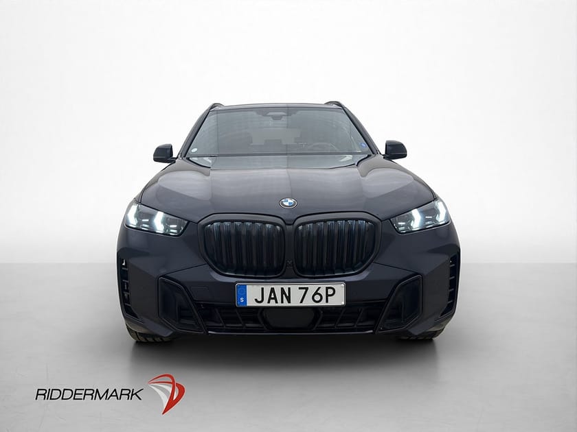 Bild 2 av BMW X5 xDrive30d M Sport Pro Exclusive Innovation Pano MOMS