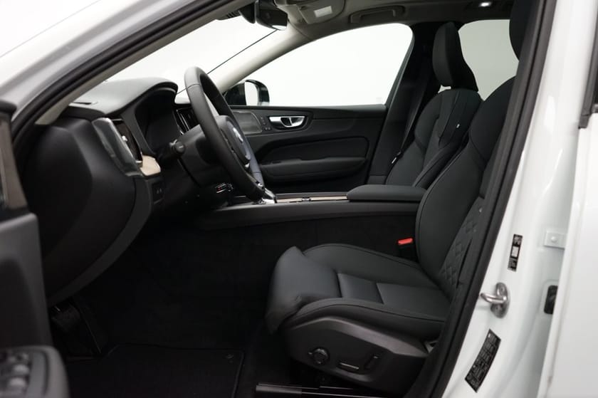 Bild 5 av Volvo XC60 T6 Plus Dark Nordic Edition