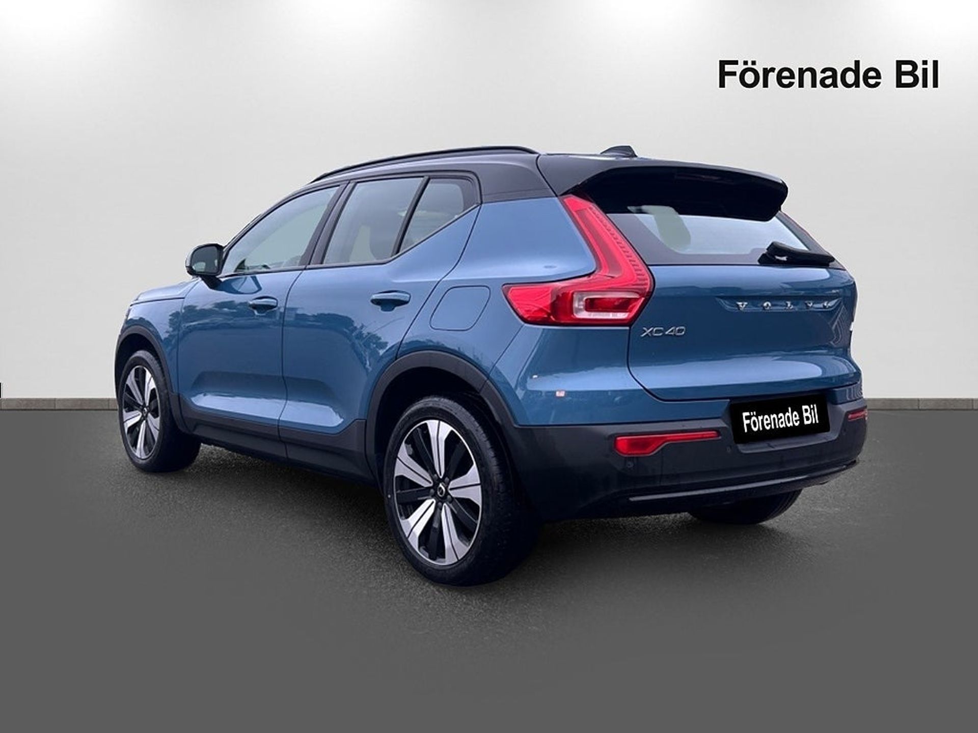 Volvo XC40 2023, bild 6/10
