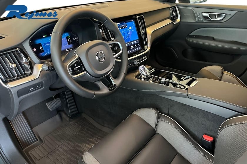 Bild 5 av Volvo V60 T6 Plus Dark Nordic Edition