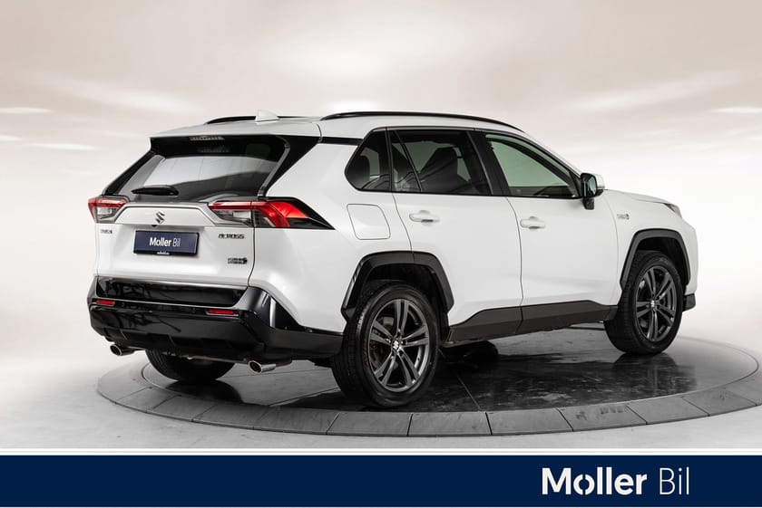 Bilde 2 av Suzuki Across Plug-in Hybrid E-Four PHEV 306hk GLX First Edition