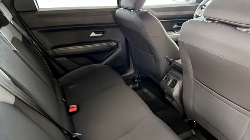 Bild 5 av Dacia Bigster Hybrid 155