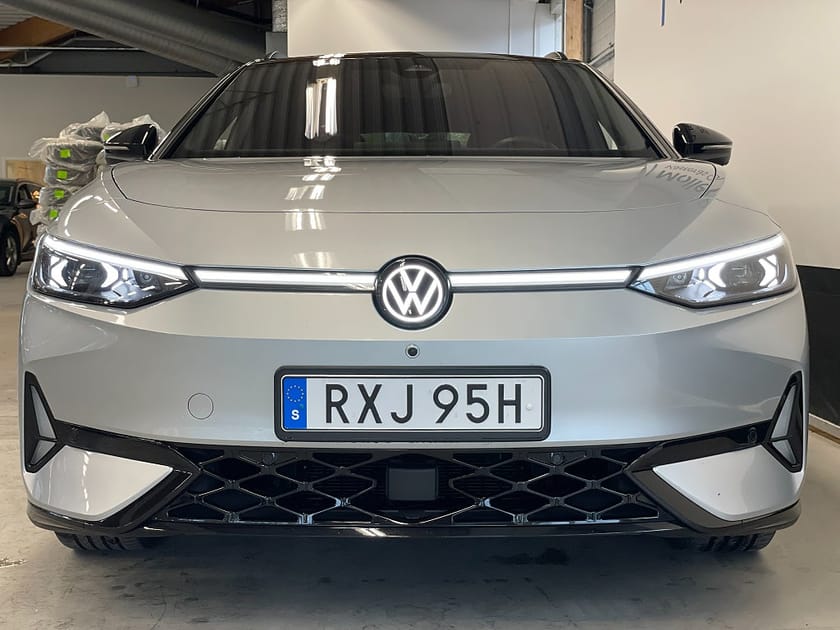 Bild 3 av Volkswagen ID.7 GTX Tourer