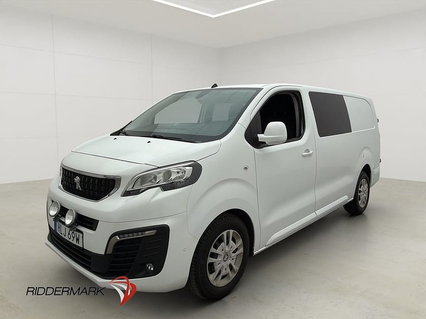 Bild 3 av Peugeot Expert Crew Cab L3 CrewVan 177hk Värm Drag B-Kamera CARPLAY
