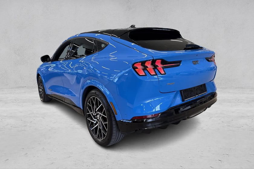 Bilde 3 av Ford Mustang Mach-E GT med lav km /Brembo/B&O/8x20"/Krok/Pano