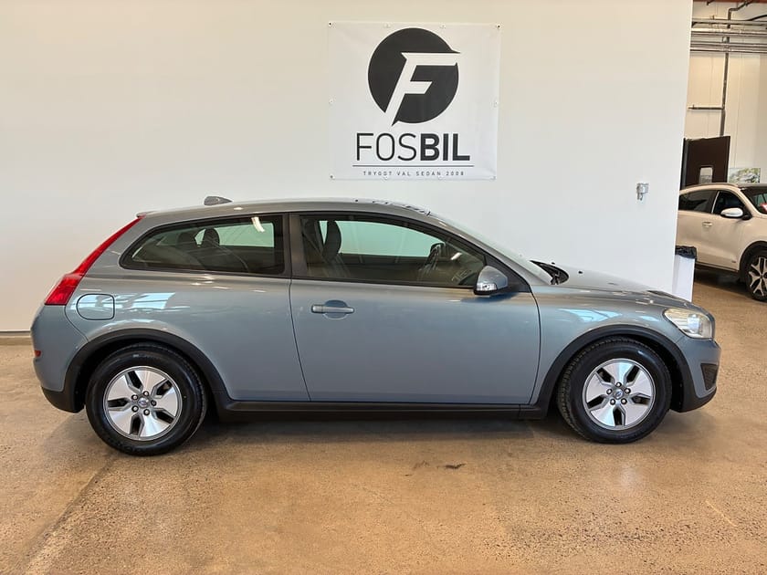 Bild 4 av Volvo C30 *RÄNTEKAMPANJ 3.45%* D2 Värmare Sommar & Vinterhjul