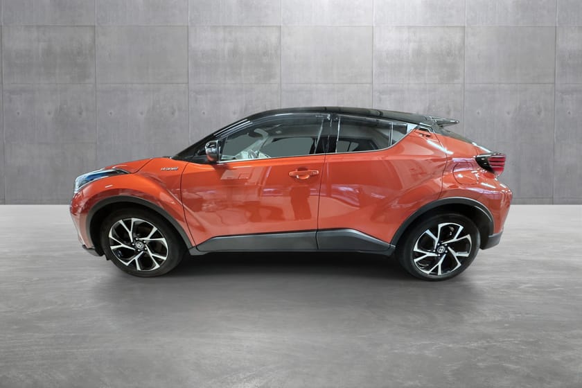 Bilde 2 av Toyota C-HR Hybrid 1.8 Bensin Lounge Tech Bitone&Alcantara