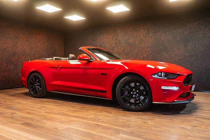 Bild 2 av Ford Mustang GT Cabriolet Convertible 450hk | B&O | 55th | Kolfiber | 4196kr/m