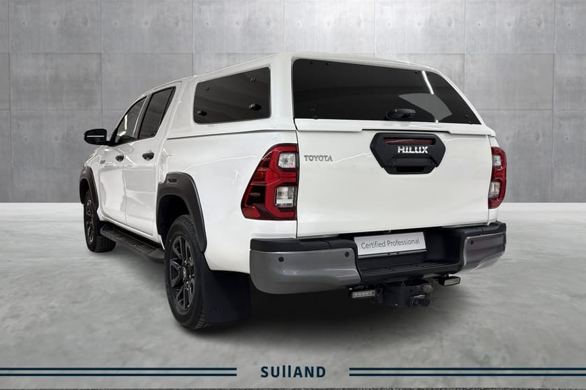 Bilde 3 av Toyota Hilux Dobbelcab Dobbelcab, 2.8l - SR+ Invisible X