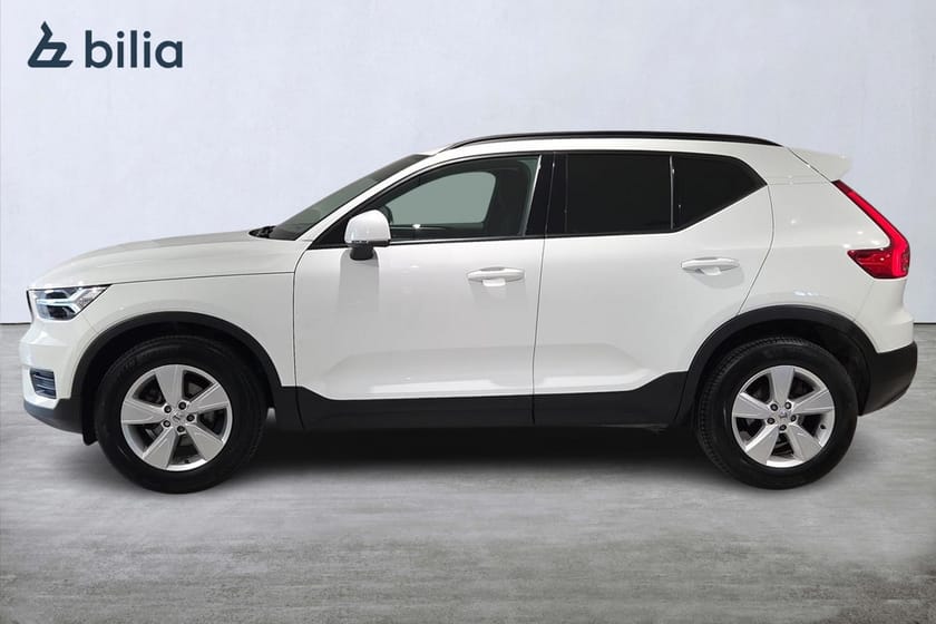 Bild 4 av Volvo XC40 T2 FWD Momentum Core / Värmare / Drag