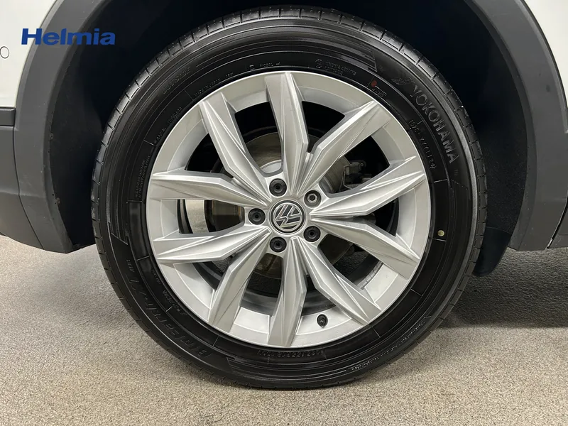 Bild 7 av 9 – Volkswagen Tiguan Base