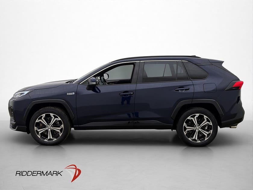 Bild 4 av Suzuki Across Plug-in Hybrid 2.5 AWD Inclusive Kamera Drag