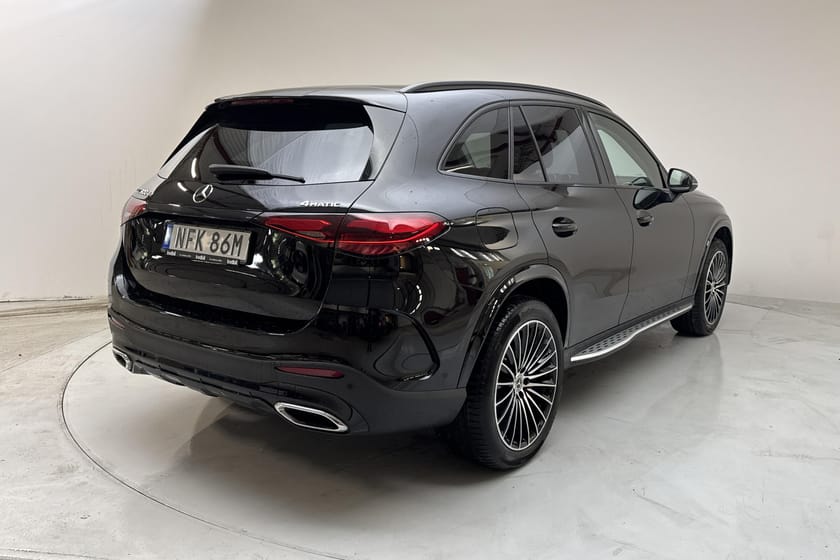 Bild 3 av Mercedes-Benz GLC 300 d e 4MATIC de X254 (333hk) AMG Night