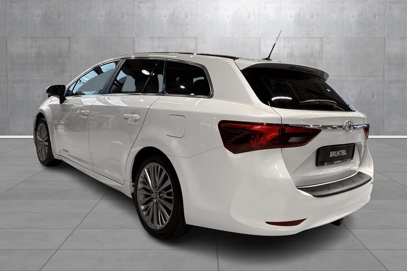 Bilde 3 av Toyota Avensis Stasjonsvogn Stv. Aut. KUN 50609 km på telleren!