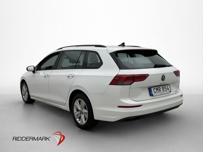 Bild 4 av Volkswagen Golf Sportscombi SC 1.5 eTSI 131hk Cockpit Rattvärme Sensorer