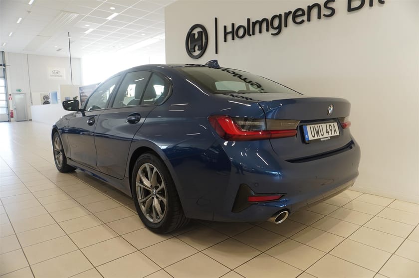 Bild 5 av BMW 320i Sedan