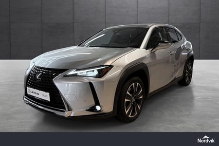 Lexus UX 250h E-Four
