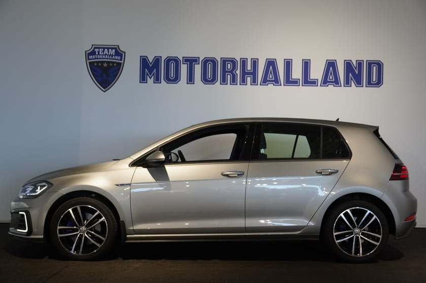 Bild 1 av Volkswagen Golf GTE - Drag, CarPlay, ACC MM!