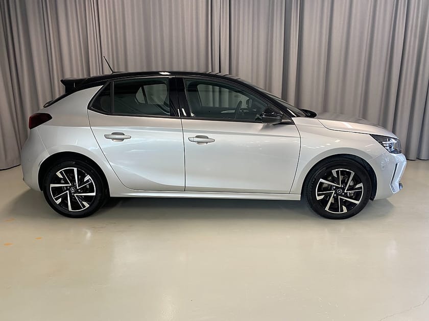Bild 3 av Opel Corsa GS 100hk Automat. CarPlay, Kamera, Rattvärme