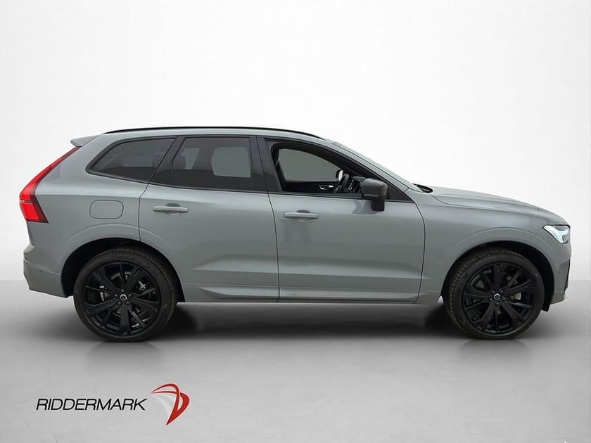 Bild 4 av Volvo XC60 T6 350hk AWD Plus Black Nordic MOMS H/K Värm Drag