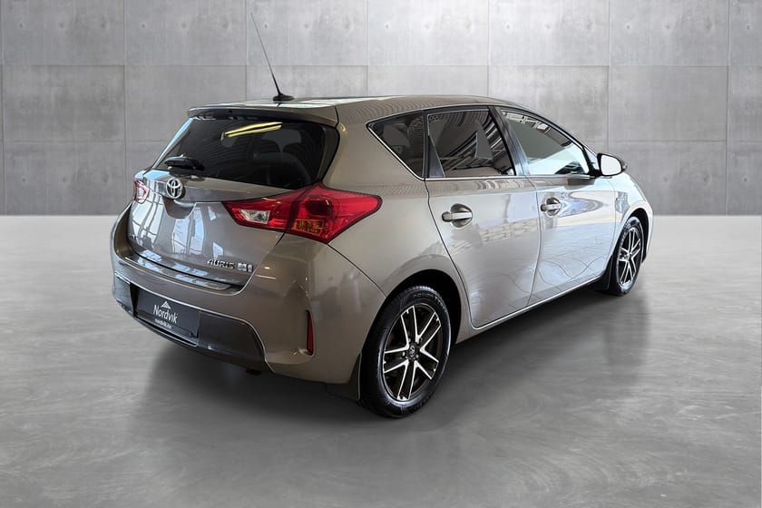 Bilde 5 av Toyota Auris Hybrid | Keyless | Ryggekamera ++