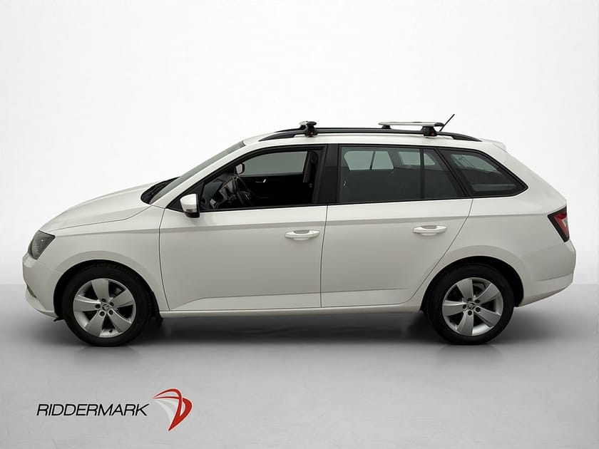 Bild 5 av Škoda Fabia Kombi Skoda 1.2 TSI Style M/K-Värmare Sensorer CarPlay Drag