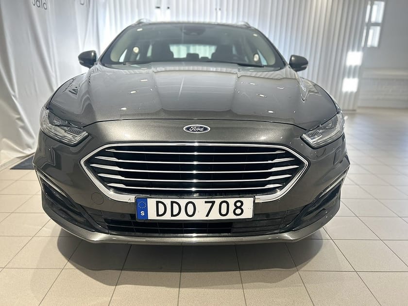 Bild 3 av Ford Mondeo Kombi Hybrid 2.0 187hk Titanium Drag Gps Backkamera