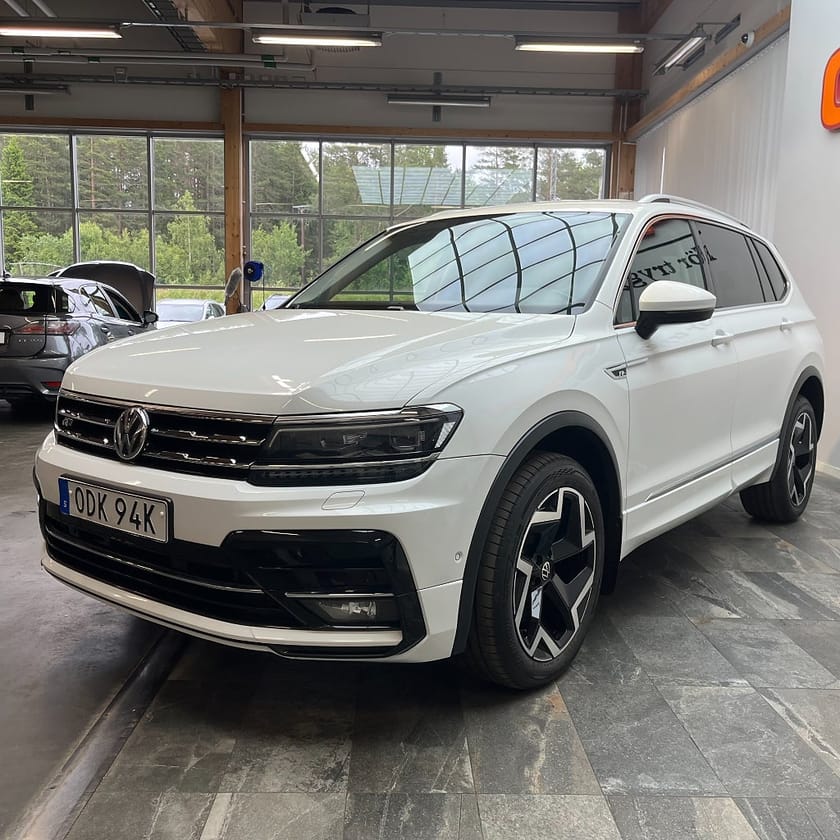 Bild 5 av Volkswagen Tiguan Allspace 5-sätes 2.0 TDI 4Motion GT Cockpit Carplay Dragkrok