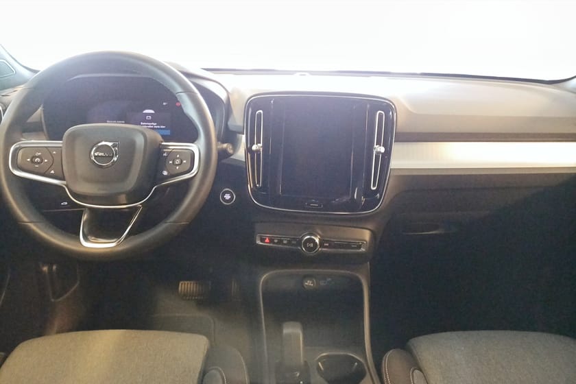 Bild 4 av Volvo XC40 B4 FWD Bensin Core SE II