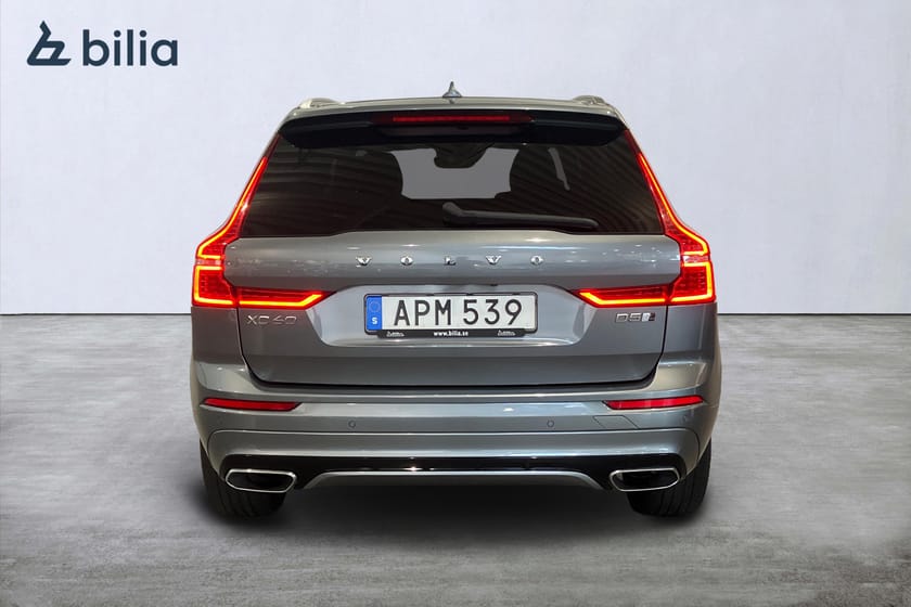 Bild 5 av Volvo XC60 D5 AWD R-Design Mörkt tonade rutor 5 st Parkeringskamera bak Navigation Head Up Display Intellisafe Surround BLIS