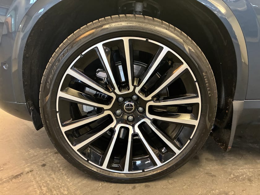 Bild 5 av Volvo XC90 T8 Ultra Black Edition / 360 Kamera / HUD / Keyless / Bowers&Wilkins /