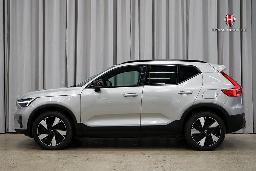 Bild 1 av Volvo XC40 Recharge Twin Core Drag Värmepump Kamera Carplay Rattvä
