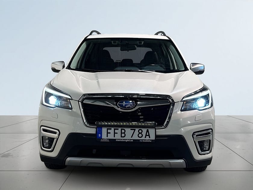 Bild 2 av Subaru Forester e-Boxer XFuel Lineartronic Drag Mvärm Kamera SoV MOMS
