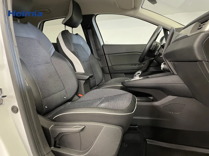 Bild 15 av 16 – Renault Captur TCe 155 Intens EDC