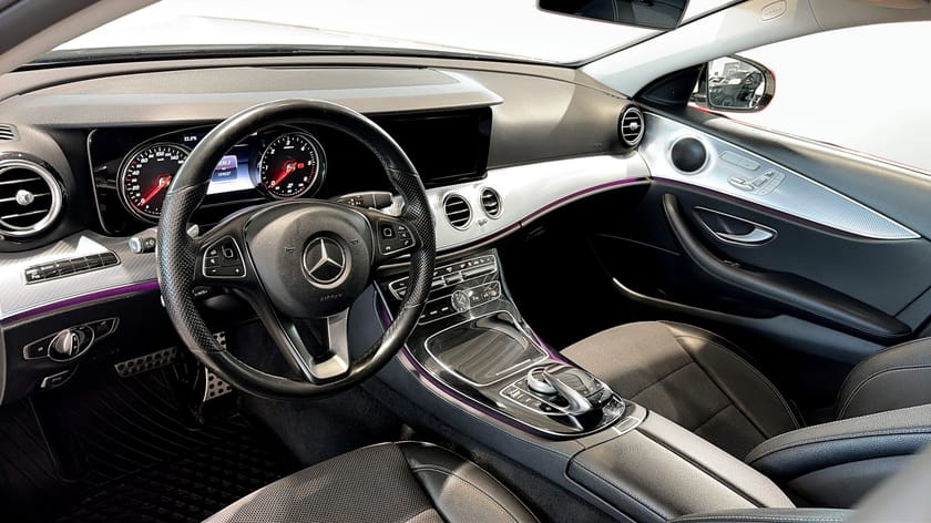 Bild 2 av Mercedes-Benz E 220 d 4MATIC All-Terrain 9G-Tronic 194hk