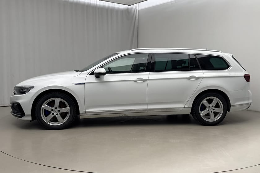 Bild 2 av Volkswagen Passat Sportscombi GTE 1.4 (218hk) Dragpaket