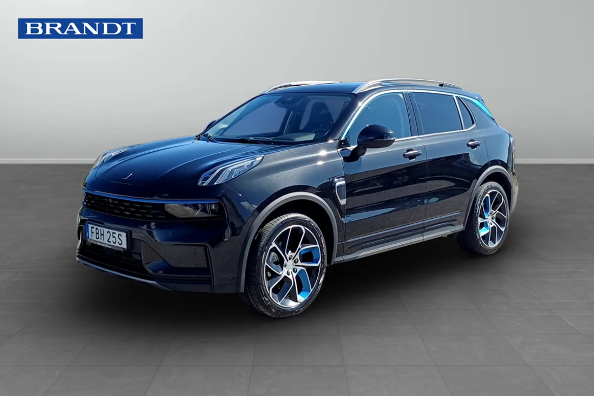 Lynk & Co 01 PHEV