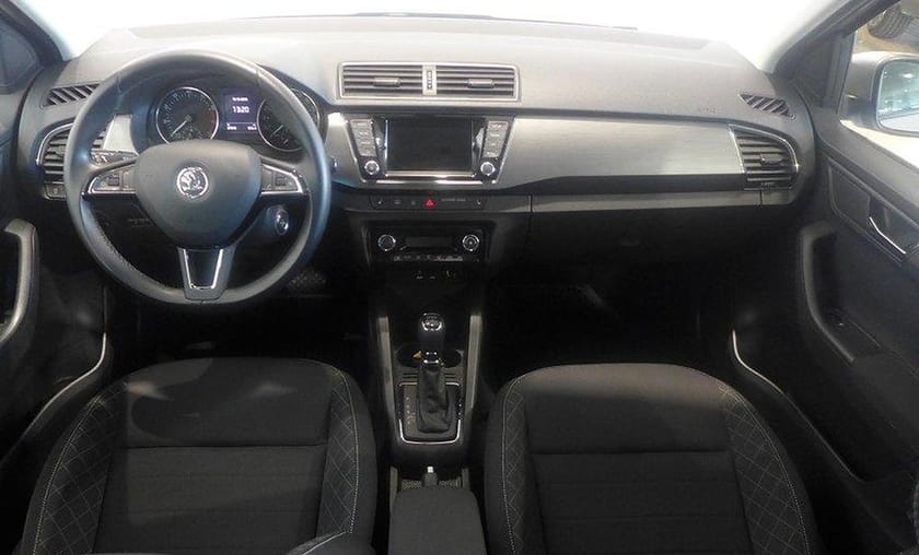 Bild 4 av Škoda Fabia Kombi Skoda 1.2 TSI Elegance Drag