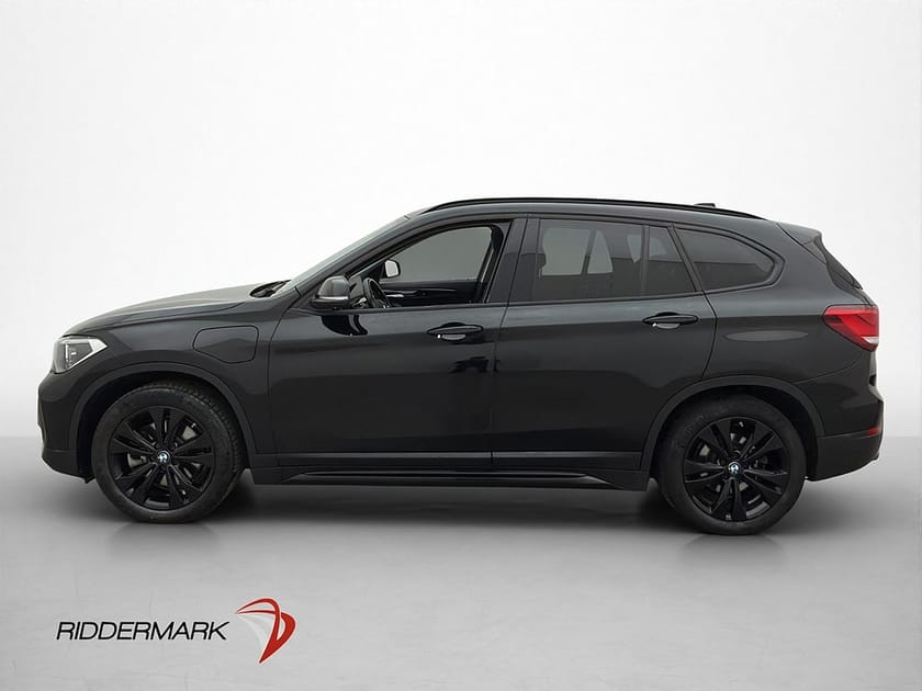 Bild 4 av BMW X1 xDrive25e 220hk Panorama Head Up Drag Navi Sensorer
