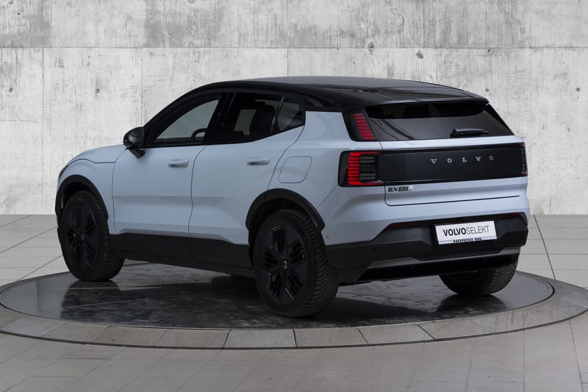 Bilde 4 av Volvo EX30 Cross Country Twin Motor Performance