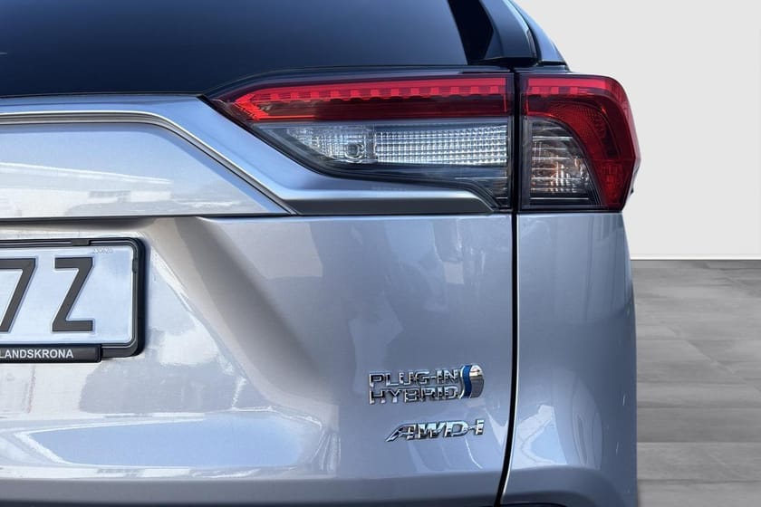 Bild 3 av Toyota RAV4 Plug-in Hybrid 2,5 LADDHYBRID AWD-I STYLE PREMIUMPAKET JBL