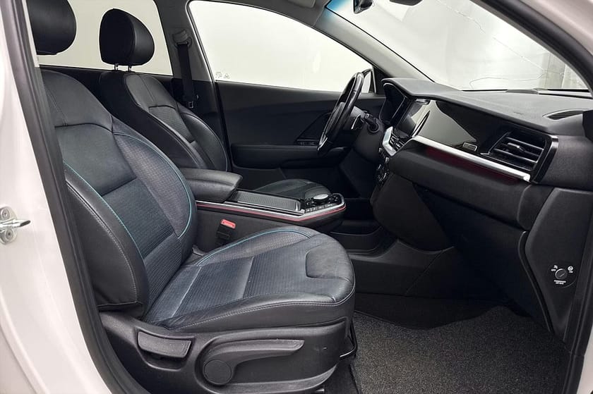 Bild 3 av Kia e-Niro 64 kWh Advance+ Läder Kamera PDC AppConnect 204hk