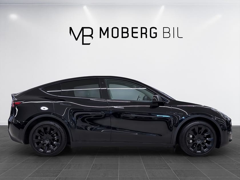 Bild 4 av Tesla Model Y Long Range AWD