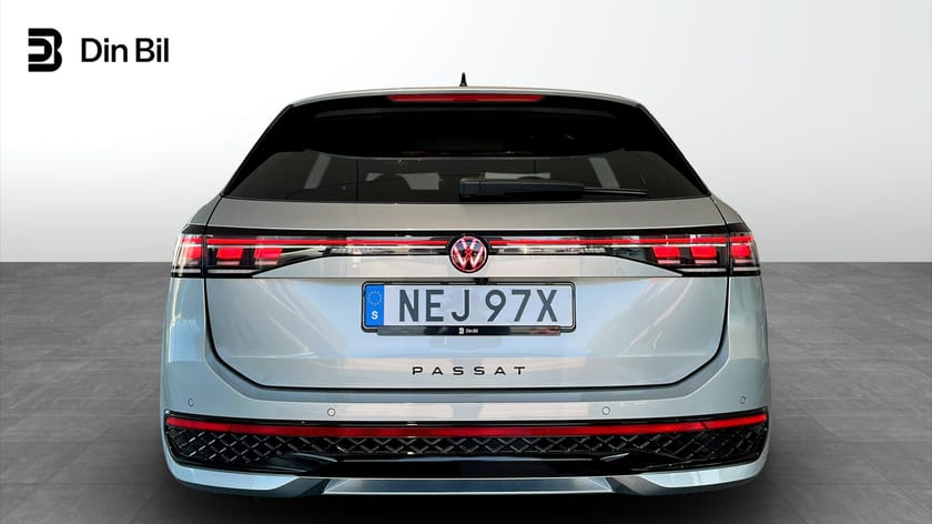 Bild 5 av Volkswagen Passat Variant eHybrid 272 DSG6 R-LINE