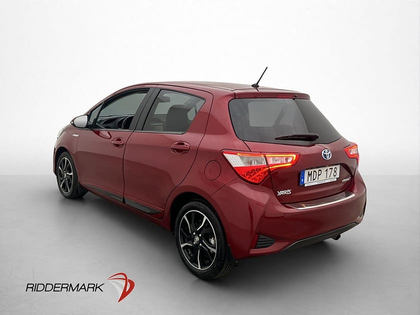 Bild 5 av Toyota Yaris Hybrid Style Värmare Kamera 0.36l/mil